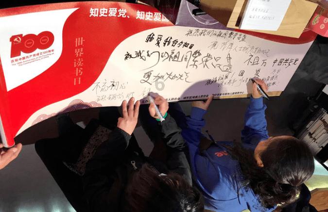 分手后发信息不回是彻底没戏吗？游戏画面